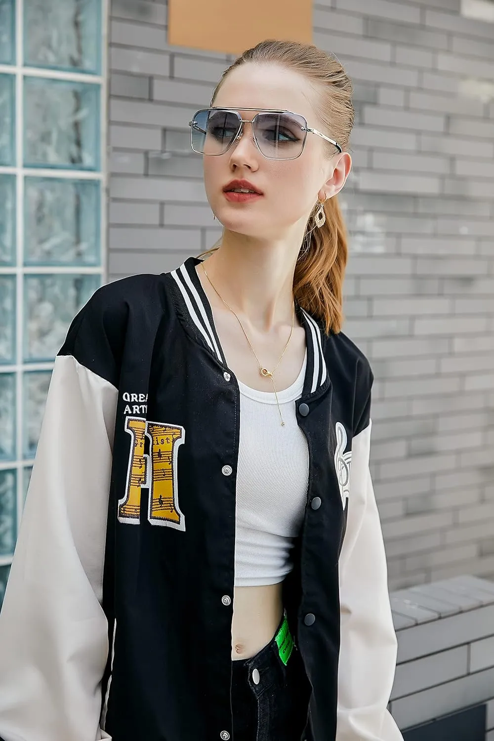 FEISEDY Sunglasses, Fashion Square Pilot Sunglasses, Vintage Metal Gradient Glasses for Men and Women, B4104